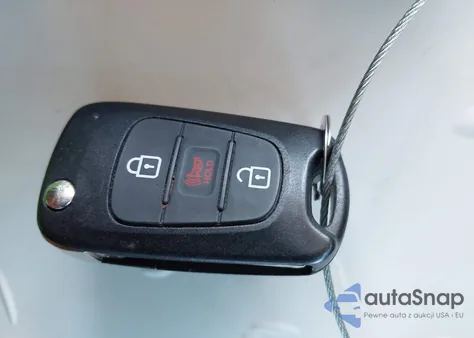 2011 Kia Soul + from USA, damaged, VIN KNDJT2A27B7222357